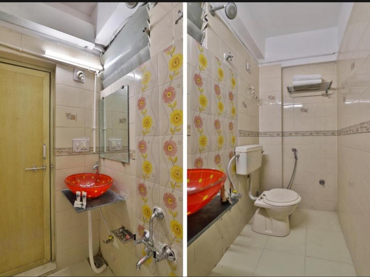 Hotel Krishna Ahmadabad Zewnętrze zdjęcie